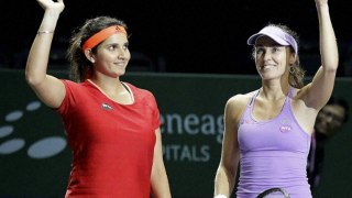 Australian Open 2016: Sania Mirza-Martina Hingis Win Record 35th Successive Match to Enter final