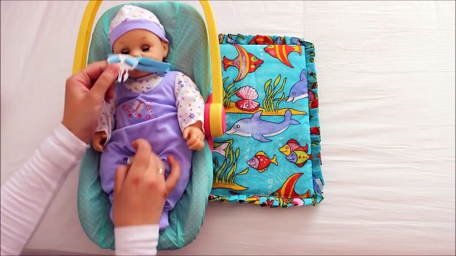 Baby doll toy Minnie Mouse nurse doctor playset changing diaper bottle feeding putting baby to sleep