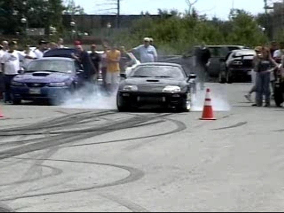 Burnout toyota supra