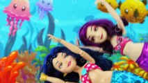 Mermaids Mal & Evie Kidnapped by Ursula. DisneyToysFan