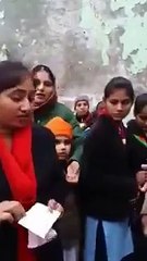 ਬੱਚਿਆ ਦੇ ਕਾਲੇ ਕੱਪੜਿਆ ਤੋ ਵੀ ਡੱਰਦੀ ਹੈ ਸਰਕਾਰ