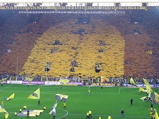 Download Video: BVB - Wolfsburg 5-1 - Gelbe Wand Südtribüne Dortmund - Borussia Dortmund bis in den Tod - Choreo