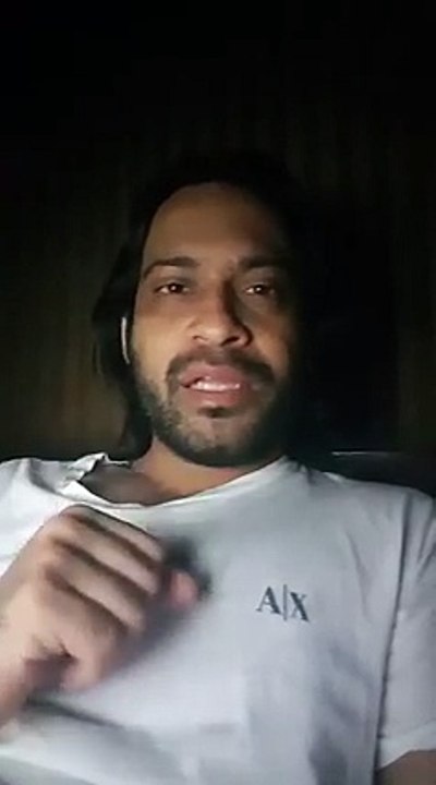 What is wrong with U? Friendship this is what i want!