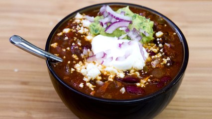 World’s Best Super Bowl Chili, Who Cares Who Wins When it Tastes This Good