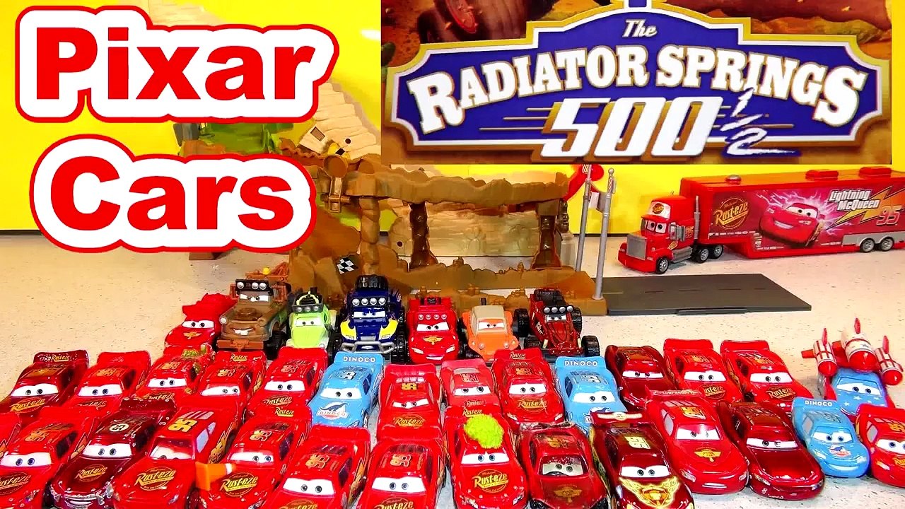 Cars Radiator Springs 500 1/2 Off-Road Rally Race Track & Lightning McQueen Play Doh Surpr