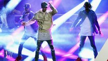 Justin Bieber Wet Sorry Performance at 2015 AMAs