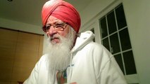 Punjabi - Satguru Arjan Dev Ji of Fourth Chitt Birtti Sikh was Free of Mammon and One with God as Nanak was.