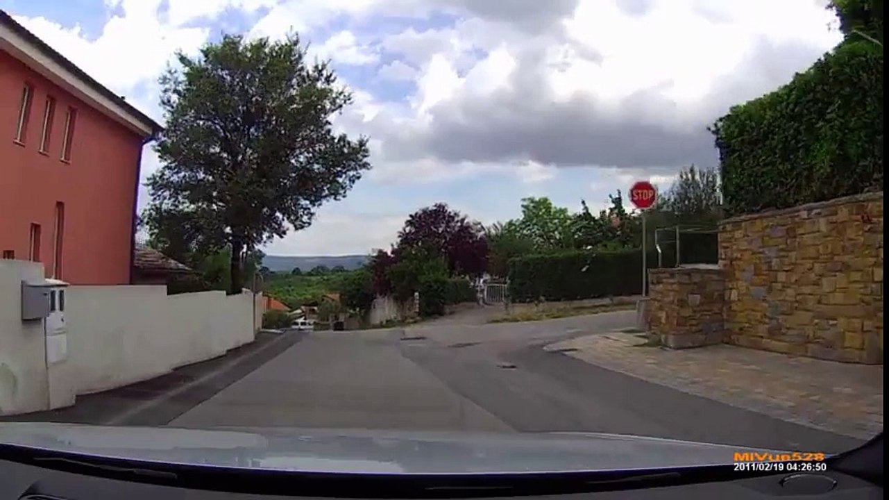 автокатастрофа Gran Turismo 3 Acura NSX фильм Gran Turismo 3 Acura NSX сырье кадры Gran Turismo 3 Ac