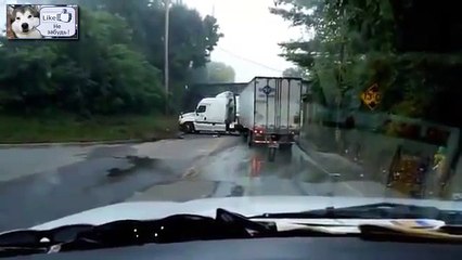 Фура Минимальный радиус не полчился