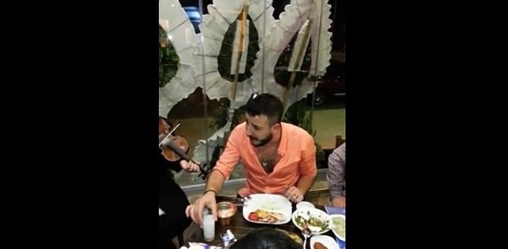 ahmet parlak isyan son perfonmansı izle müthiş