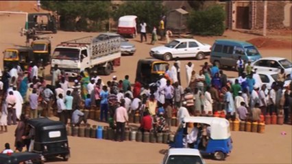 غضب شعبي بعد رفع أسعار غاز الطهي بالسودان