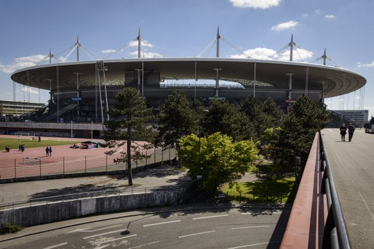 Jacques Chirac inaugure le Stade de France