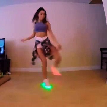 Hot Girl Dances In Light Up Shoes( Light Up Shoes Dance Challenge)