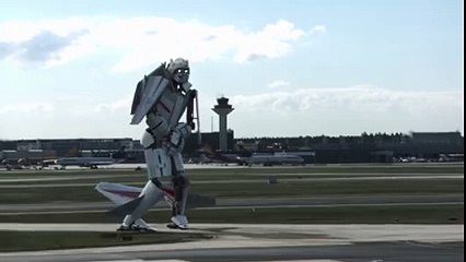 Amazing Transformer Aeroplane To Robot