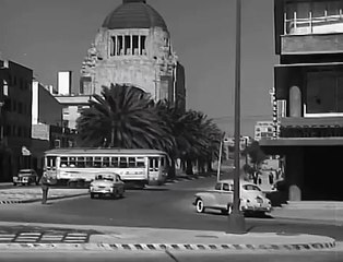 La ilusión viaja en tranvía completa (Illusion Travels by Streetcar complete)