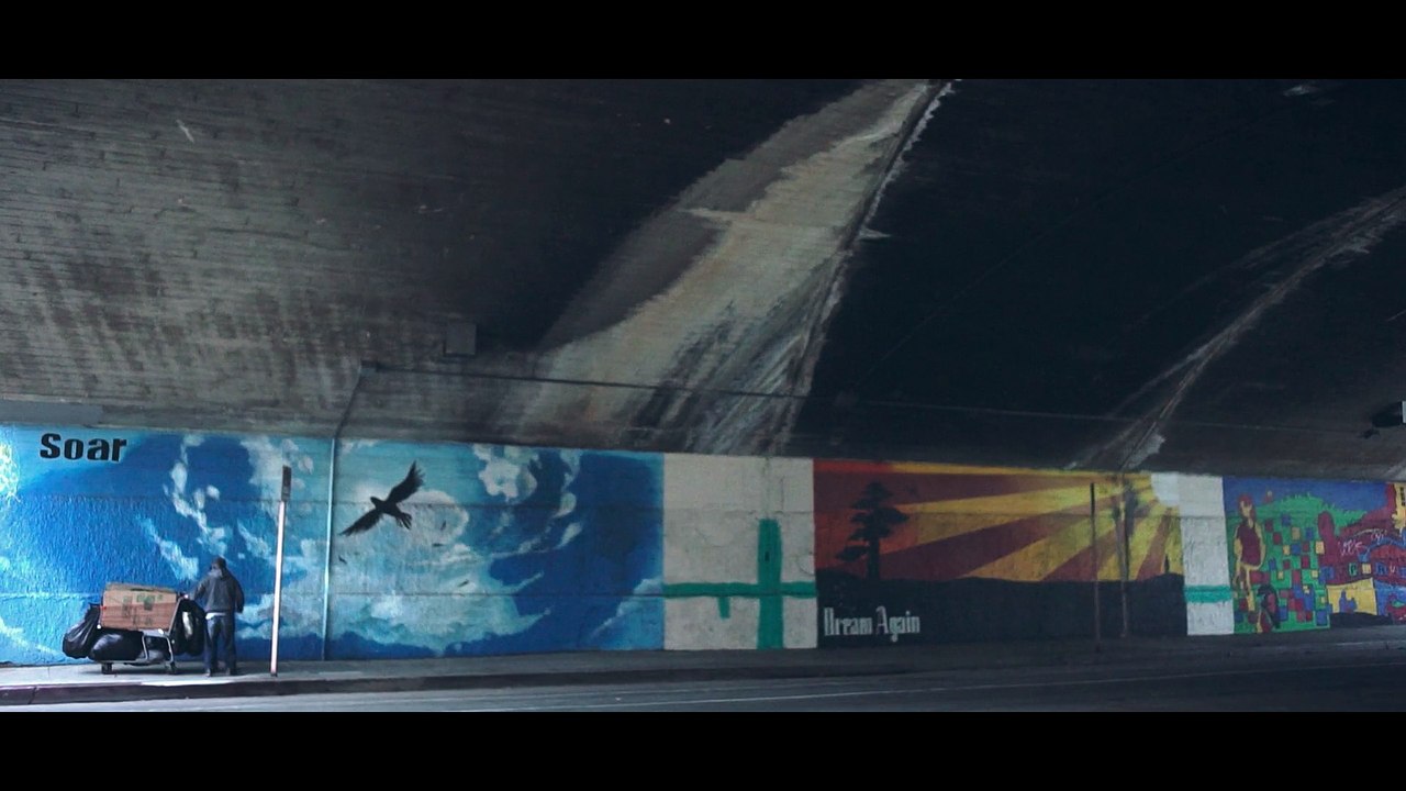 Ce SDF japonais de 87 ans vivant dans les rues de Los Angeles nous raconte sa vie