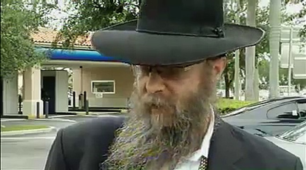 Search Resumes for Missing Jewish Millionaire Guma Aguiar