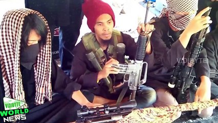 ISIS Video Shows Teenage Fighters Training in The Philippines || World News
