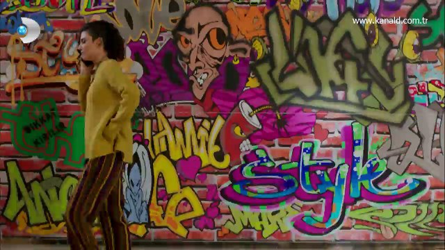 Poyraz Karayel 42. Bölüm - Bal gibi aşıksın sen bu kıza!