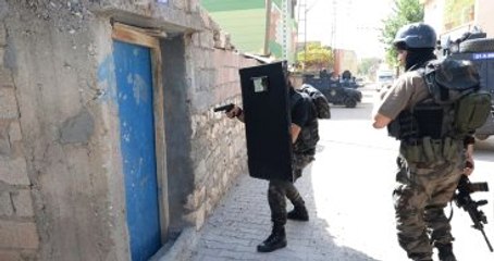 Sıkışan Teröristler Kaçmak İçin Tünel Kazmışlar