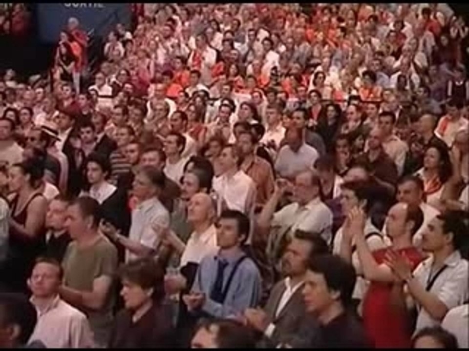Bayrou-zenith-modem