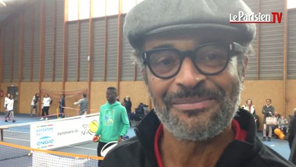 A Grigny, Yannick Noah transmet sa passion du tennis