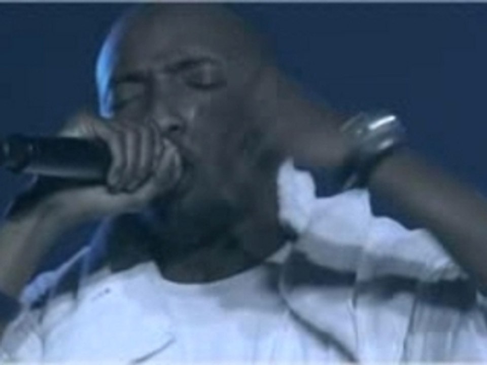 concert psy 4 de la rime "Comme une bouteille a la mer"