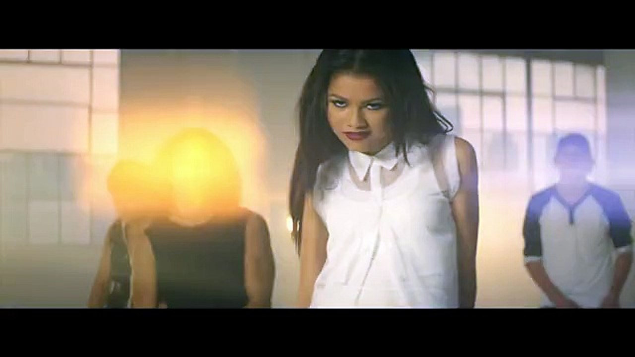 Zendaya - Replay - video Dailymotion