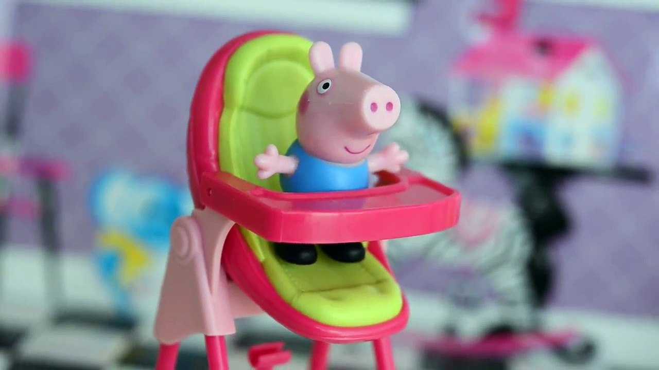 Pig George e Familia Peppa em Portugues