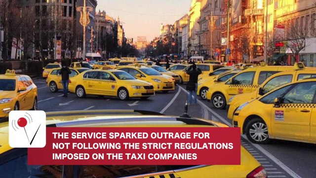 Taxi drivers block roads protesting Uber