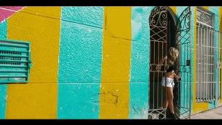 Alexis y Fido - Una en un millón - (Official Video)