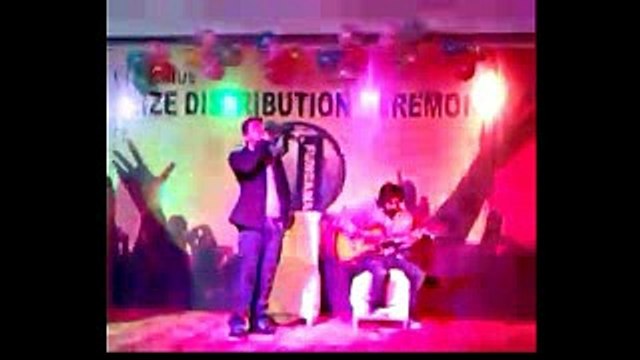 m yun jee raha hun,waja tum ho