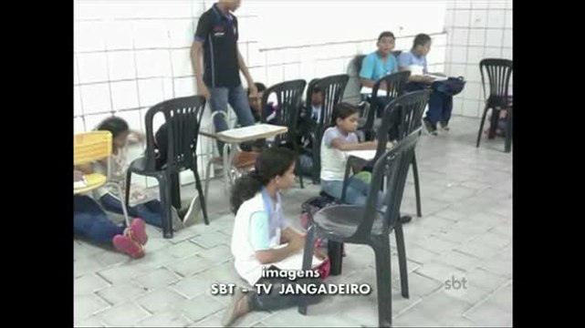 Ano letivo começa caótico nas escolas públicas de Fortaleza