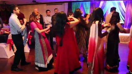 Pakistani Wedding Couple Dance on English Song (HD)