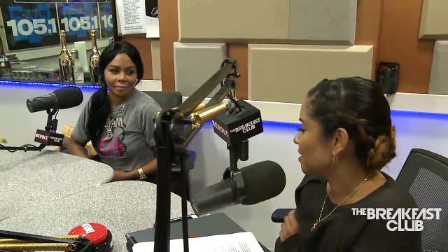 Lil Kim Interview at The Breakfast Club Power 105.1 (9_29_2014)