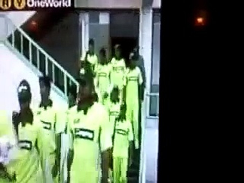 Iqrar ul Hassan Ki Wife Ny News Parhty Aisi Harkat Ki k Iqrar  ul Hassan Ko Sharminda Hona Para