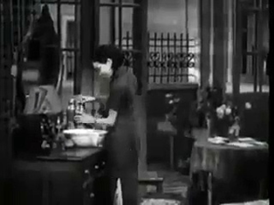 新女性 (Xin Nu Xing) - New Women (1933)