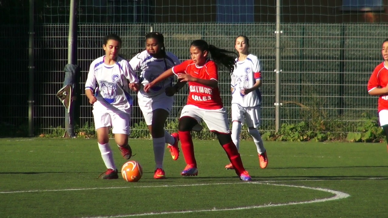 Mon Euro 2016 Académie d'Aix-Marseille, Collège Edmond Rostand Marseille benjamines filles K. Barak "Le rendez-vous"
