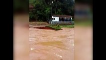 Ponte em Conceição do Formoso é destruída pela força da água