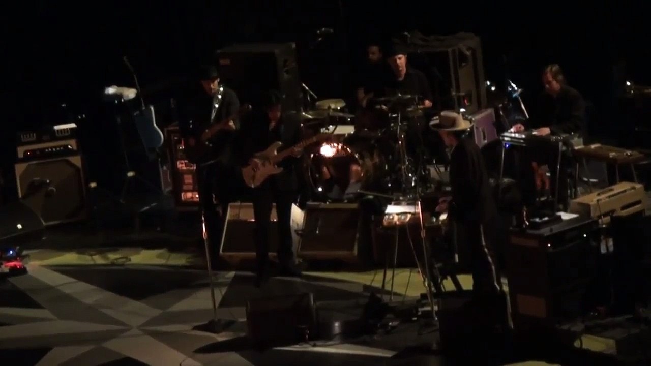 Bob Dylan - Trying to get to Heaven