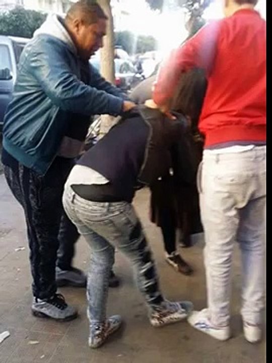 تلميذة بمعهد خاص بولاية صفاقس