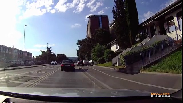 автокатастрофа Gran Turismo 3 Nissan Nismo GTR R35 метраж Gran Turismo 3 Nissan Nismo GTR R35 фильм