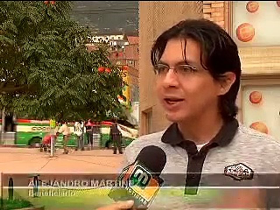 La Alcaldía de Medellín también le ayuda a conseguir empleo.flv