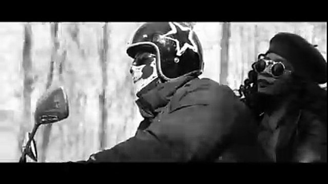 LeÏla Lanova - Je T'aime Mais - Clip Officiel