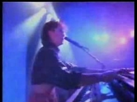 Pseudo Echo - Destination Unknown