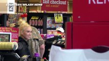 (VIDEO) Gwen Stefani, Blake Shelton Go Grocery Shopping