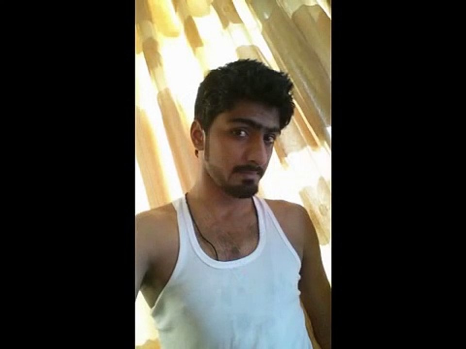 padd mera poo poo karda. singing girls