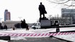 Lenin statue survives bomb plot in rebel Ukraine
