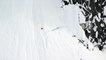 Une skieuse pro fait une chute terrible de 300 mètres en hors piste en Alaska