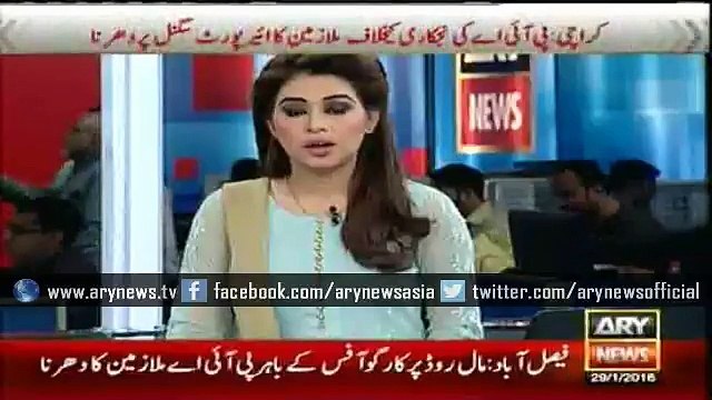 Imran Khan blasts PPP, PML N over Muk Muka Statement